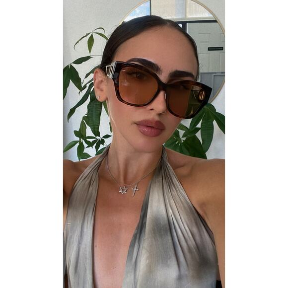 NEW Dior 30Montaigne B2U Brown Gold Cat Eye Sunglasses - Picture 2 of 9